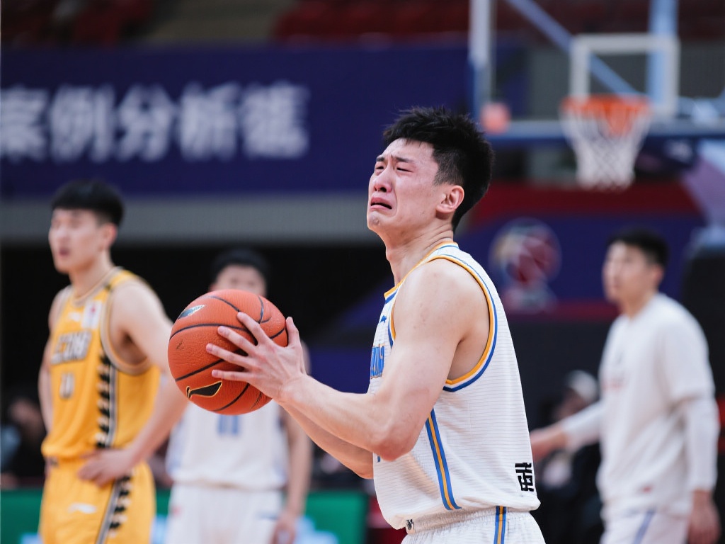 杯中并不少 杯中并不少